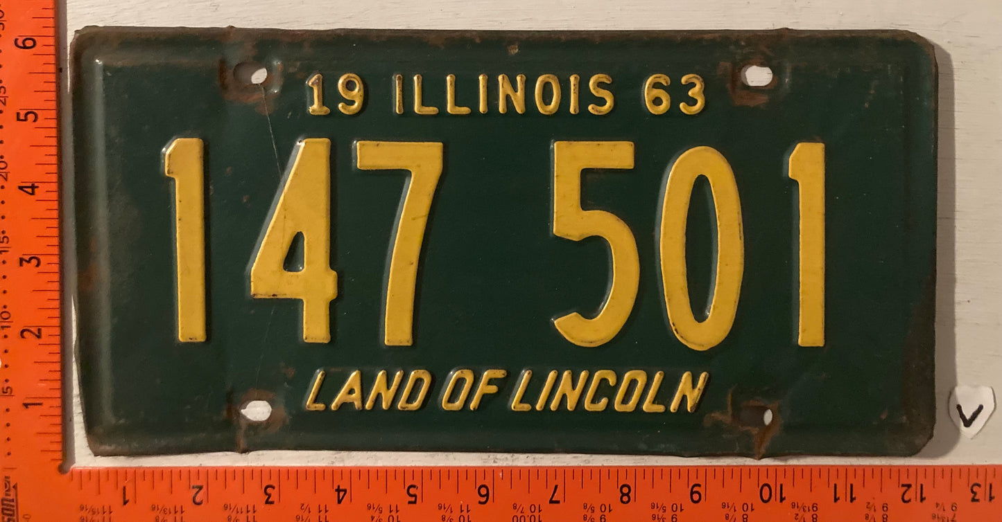 1963 Illinois #147 501 Passenger License Plate