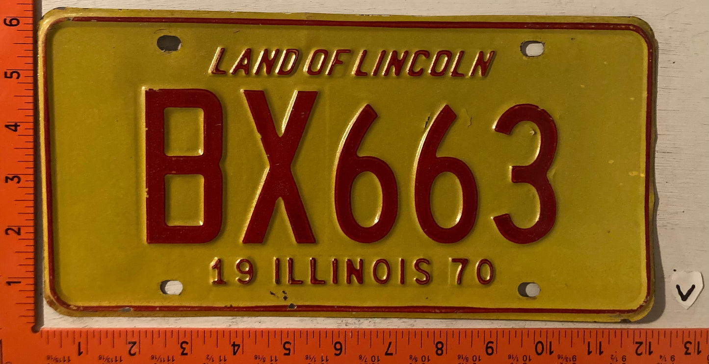 1970 Illinois #BX663 Passenger License Plate