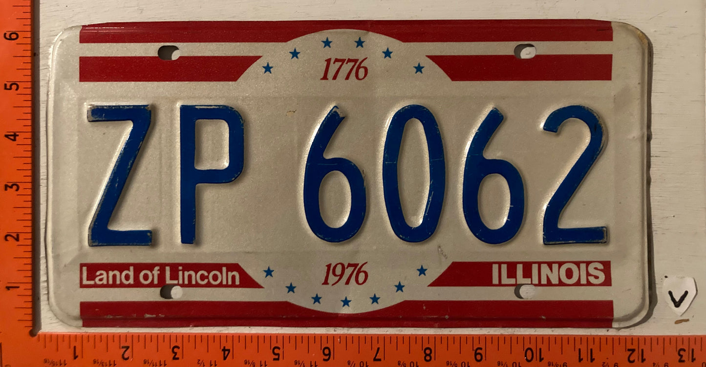 1976 Illinois #ZP 6062 Passenger License Plate