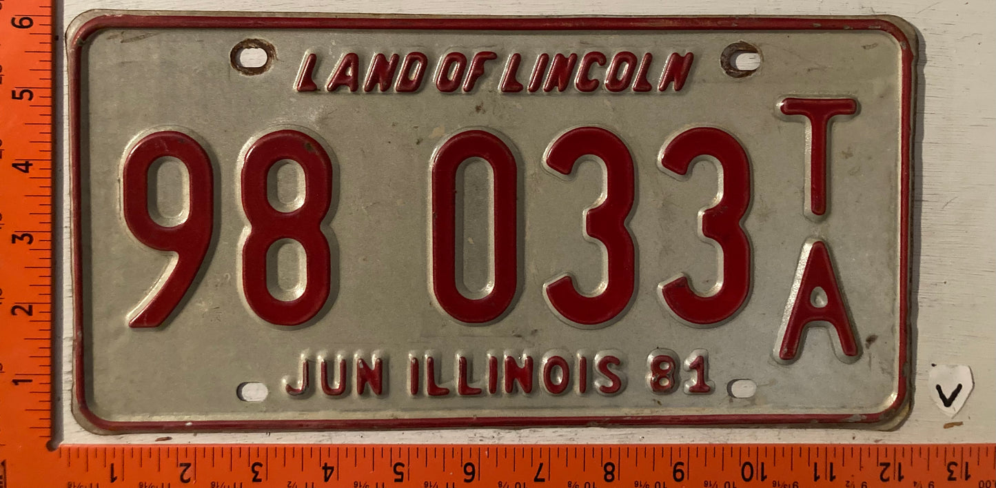 1981 Illinois #98 033 T/Q Trailer License Plate