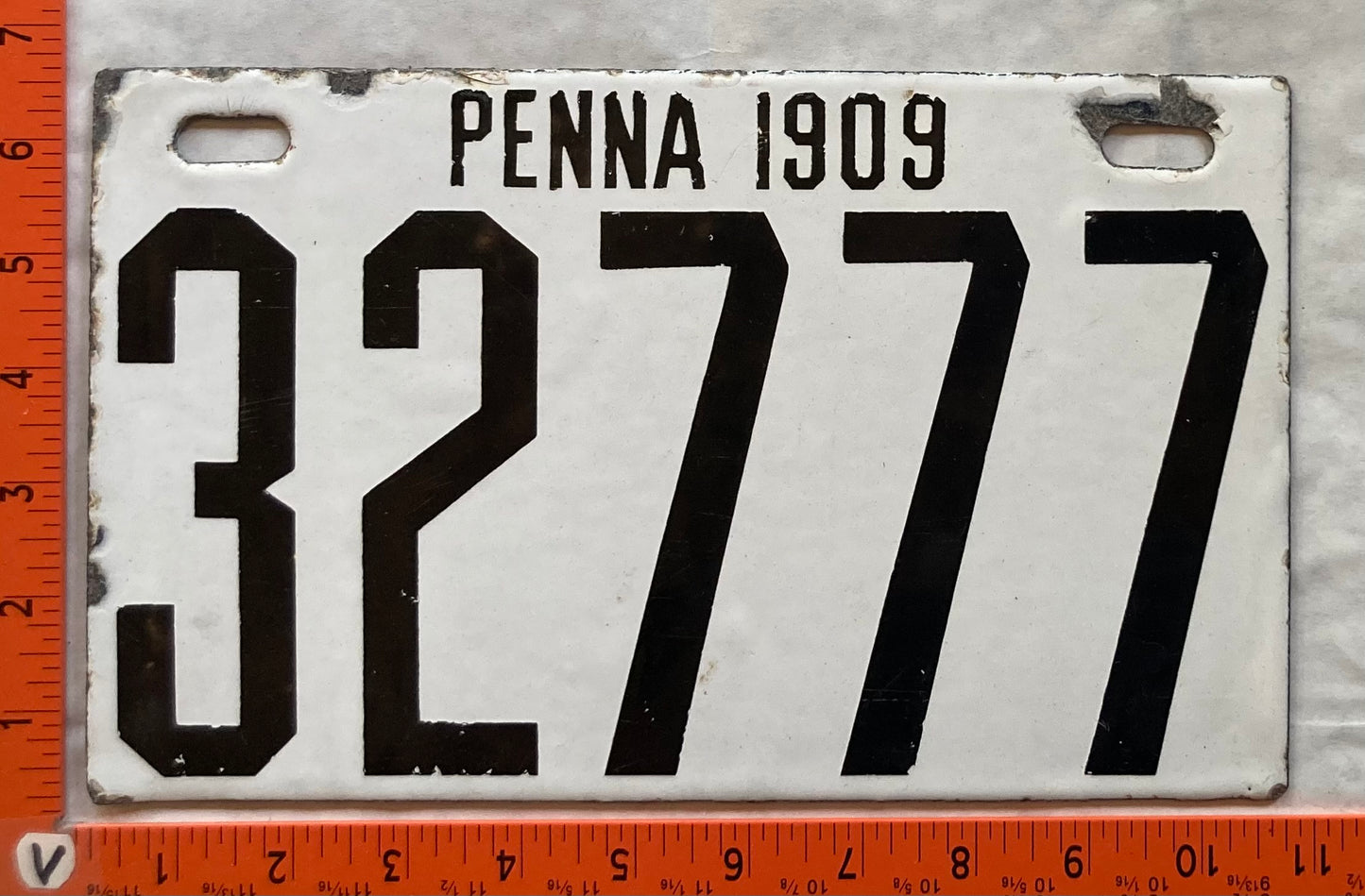 1909 Pennsylvania #32777 Passenger License Plate