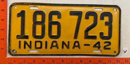 1942 Indiana #186 723 Passenger License Plate