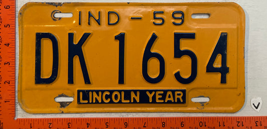 1959 Indiana #DK 1654 Passenger License Plate