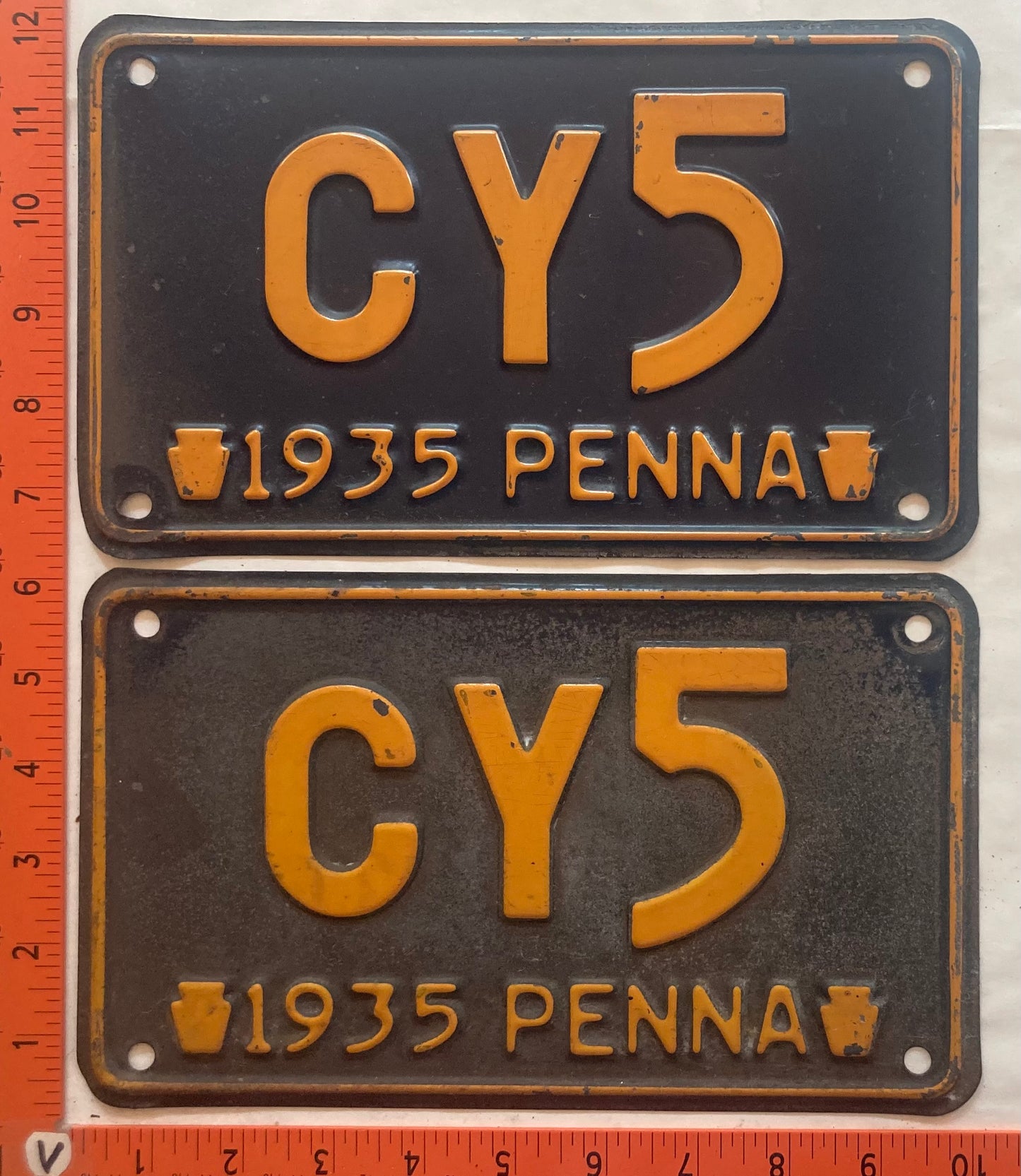 1935 Pennsylvania #CY5 Passenger License Plate (Pair)