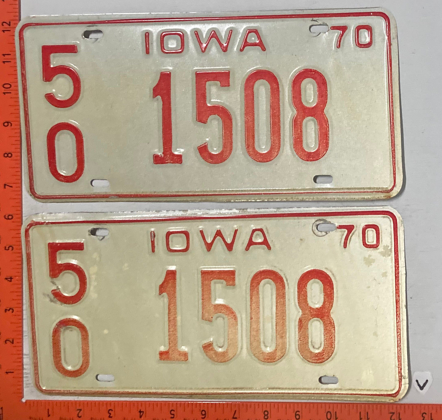 1970 Iowa #5/0 1508 Passenger License Plate (Pair)