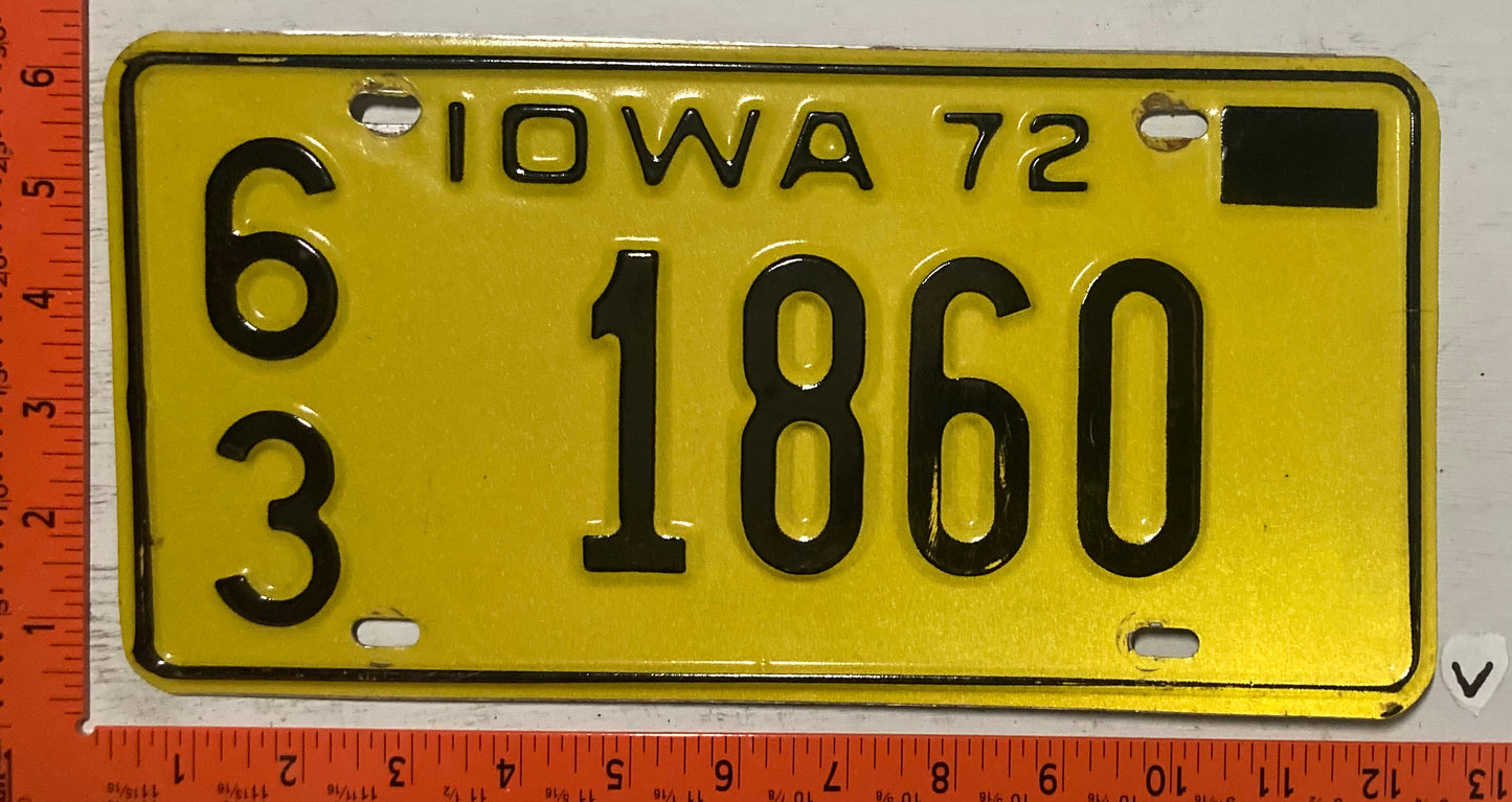 1972 Iowa #6/3 1860 Passenger License Plate