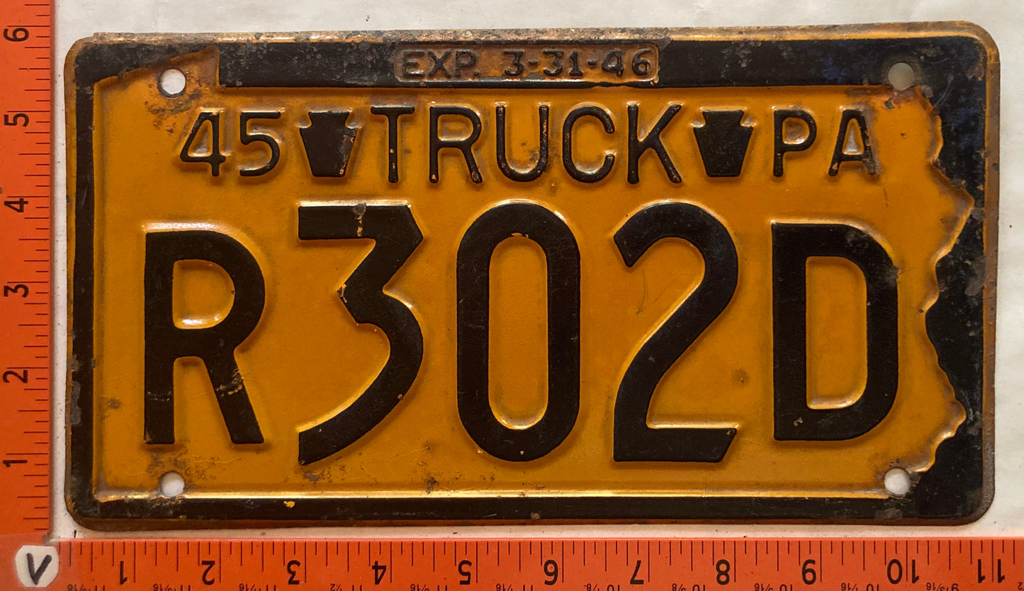 1945 Pennsylvania #R302D Truck License Plate