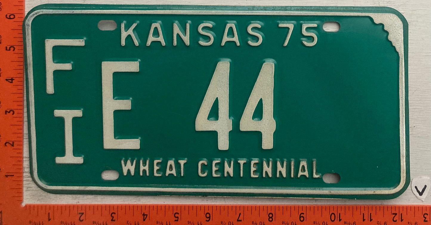 1975 Kansas #FI E 44 Passenger License Plate