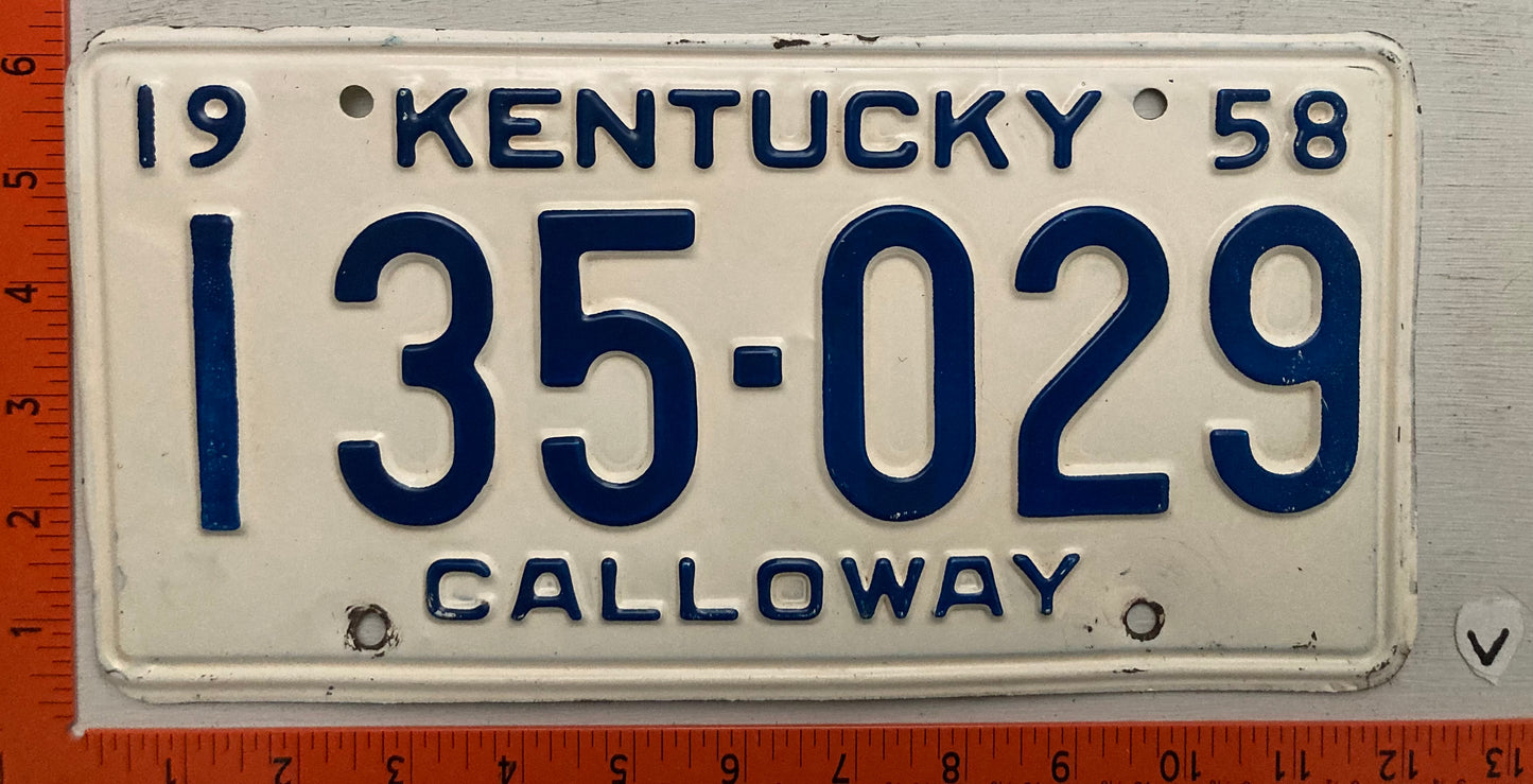 1958 Kentucky #135-029 Passenger License Plate
