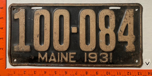 1931 Maine #100-084 Passenger License Plate