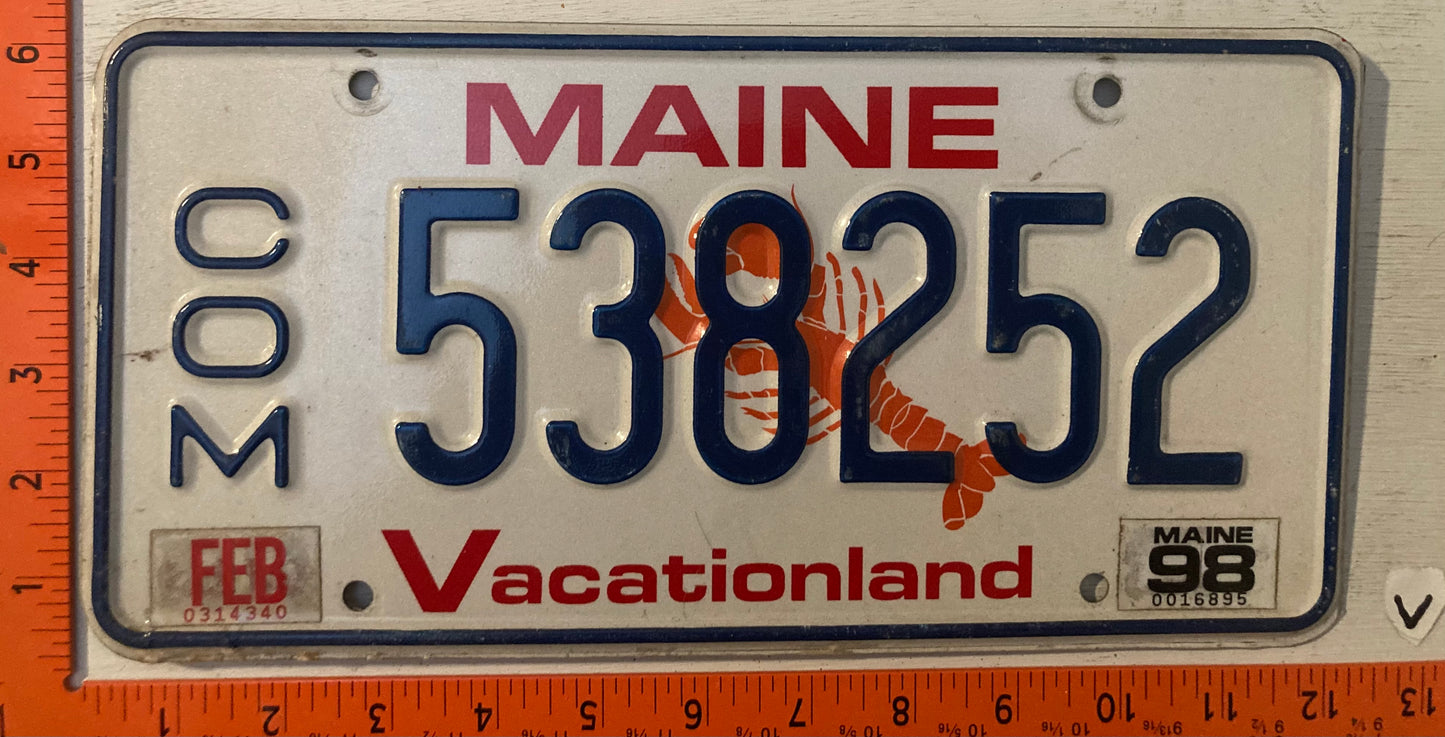 1998 Maine #538252 Commercial License Plate