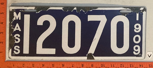 1909 Massachusetts #12070 Passenger License Plate (Porcelain)