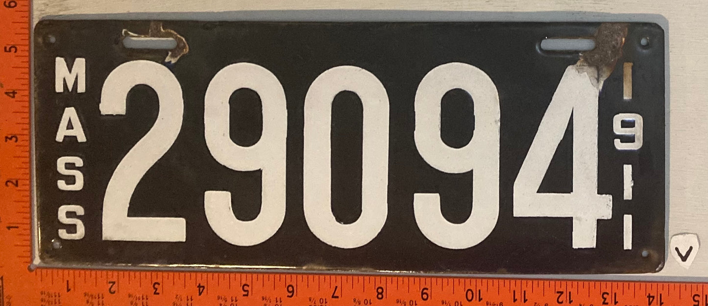 1911 Massachusetts #29094 Passenger License Plate (Porcelain)