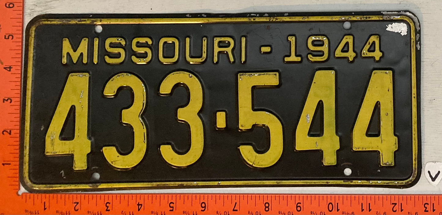 1944 Missouri #433-544 Passenger License Plate