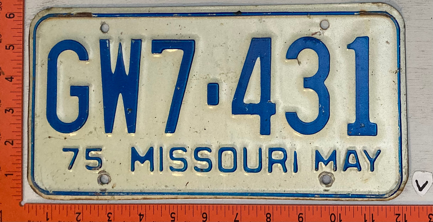 1975 Missouri #GW7-431 Passenger License Plate