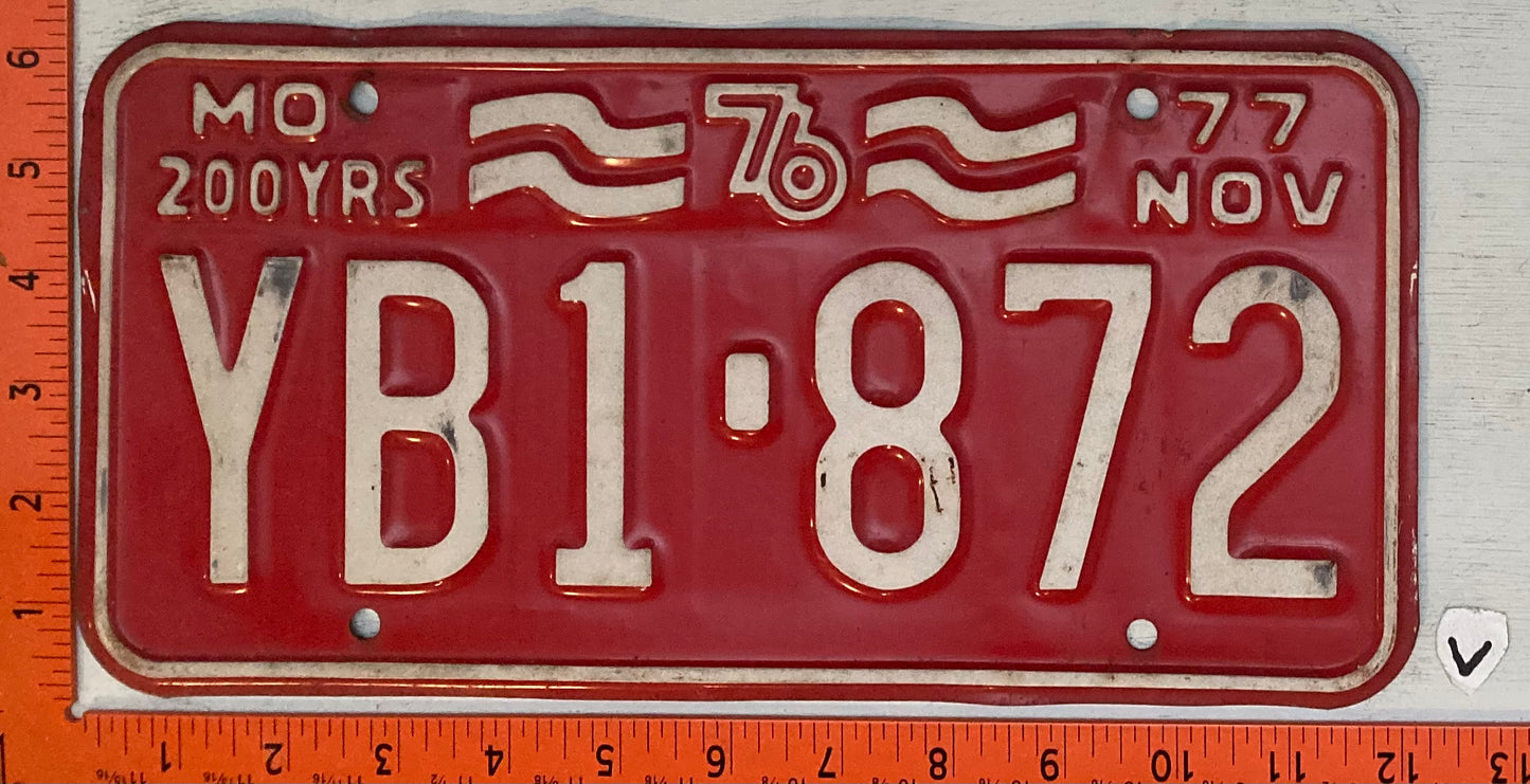 1977 Missouri #YB1-972 Passenger License Plate