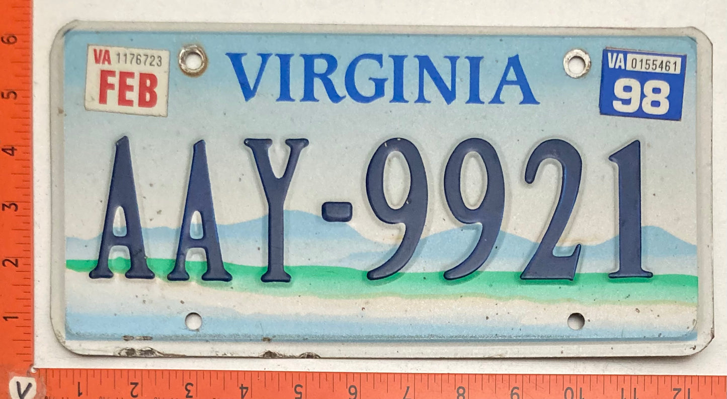 1998 Virginia #AAY-9921 Passenger License Plate (Mountain Base)
