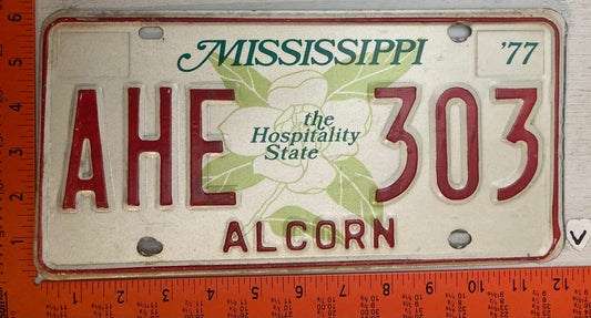 1977 Mississippi #AHE 303 Passenger License Plate