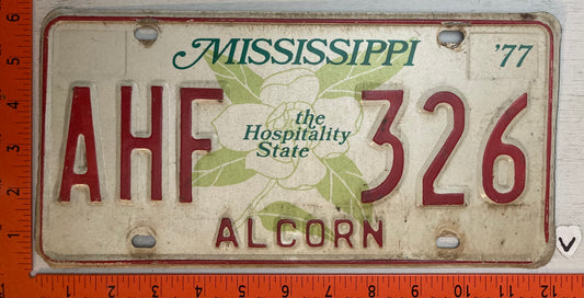 1977 Mississippi #AHF 326 Passenger License Plate