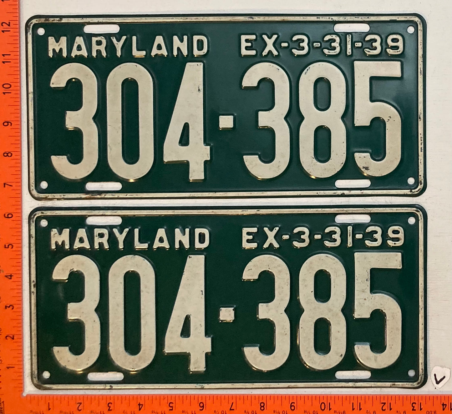1939 Maryland #304-385 Passenger License Plate (Pair)
