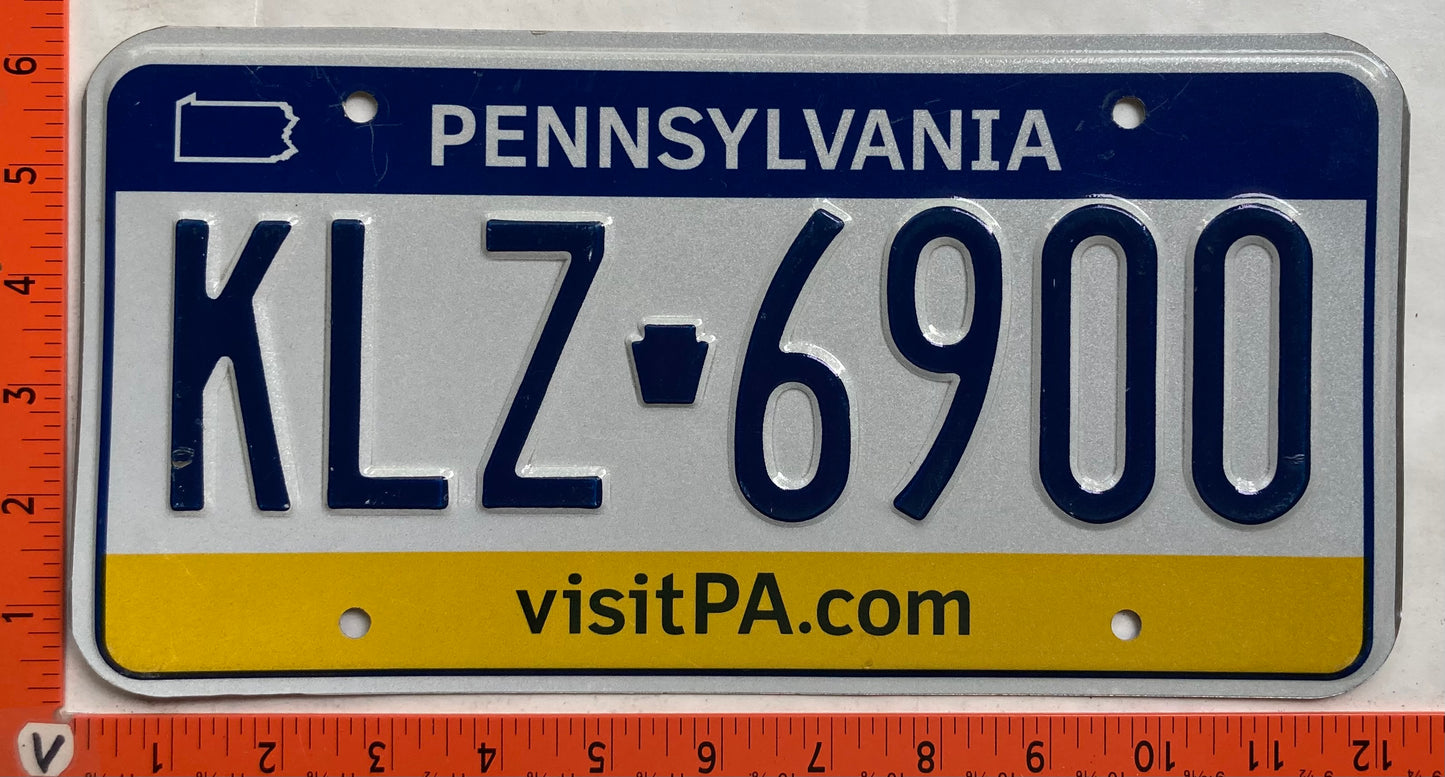 Undated Pennsylvania #KLZ 6900 Passenger License Plate