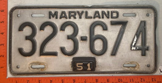 1951 Maryland #323-674 Passenger License Plate