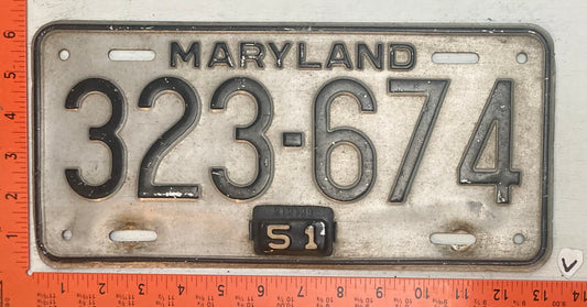 1951 Maryland #323-674 Passenger License Plate