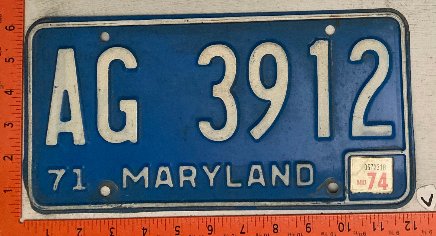 1974 Maryland #AG 3912 Passenger License Plate