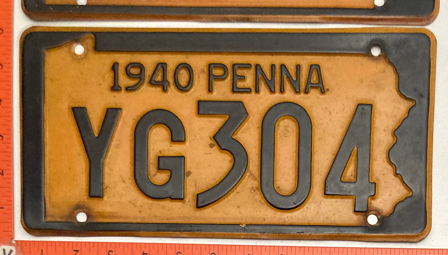 1940 Pennsylvania #YG304 Passenger License Plate PAIR