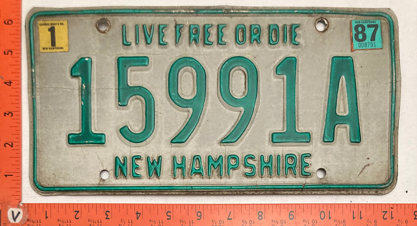 1987 New Hampshire #15991A Passenger License Plate CRAFT