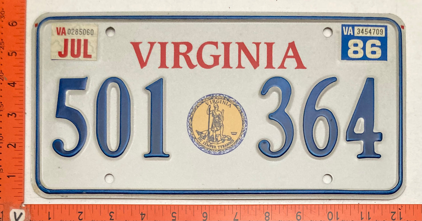 1986 Virginia #501 364 Passenger License Plate Gold Shield design