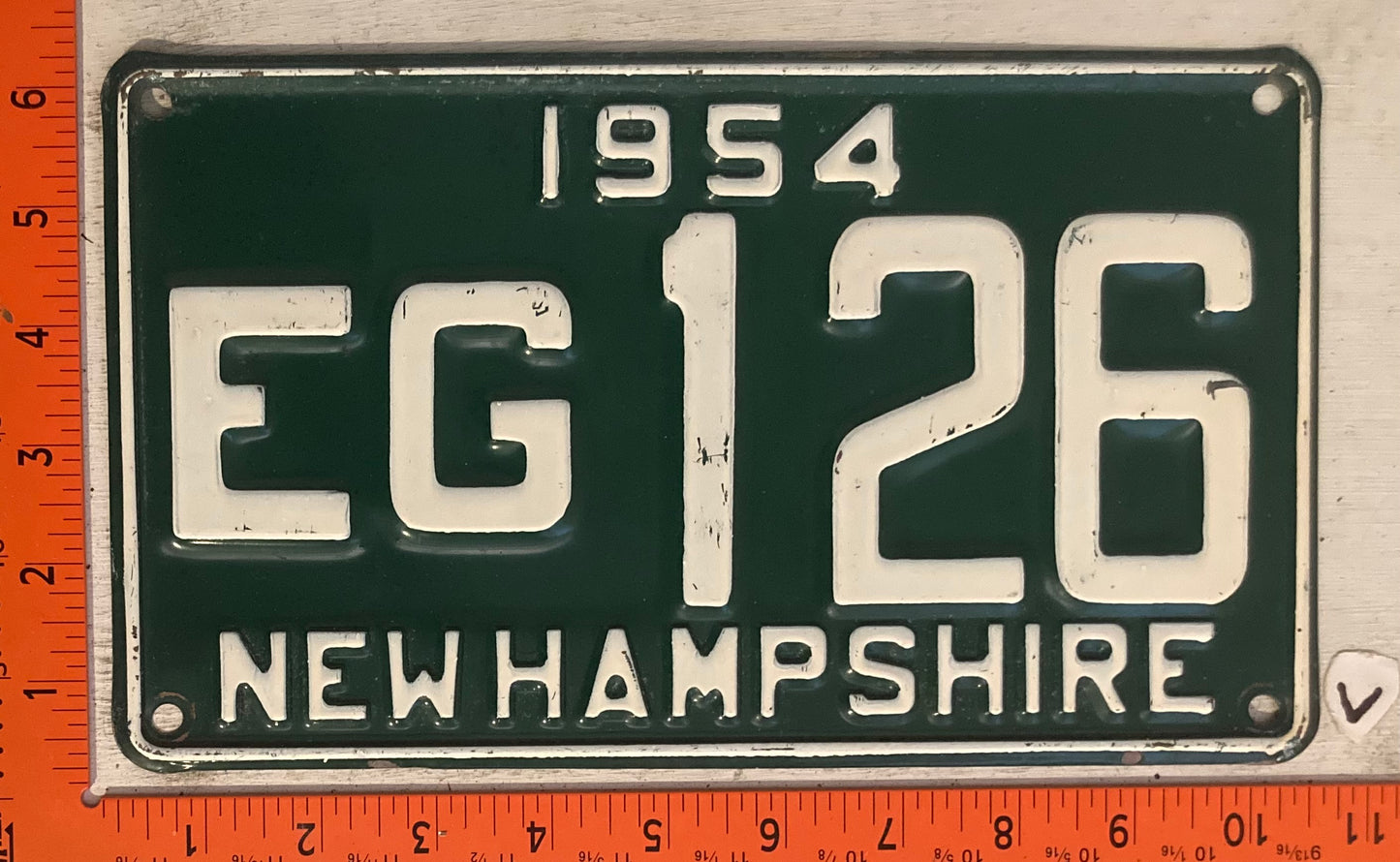 1954 New Hampshire #EG 126 Passenger License Plate