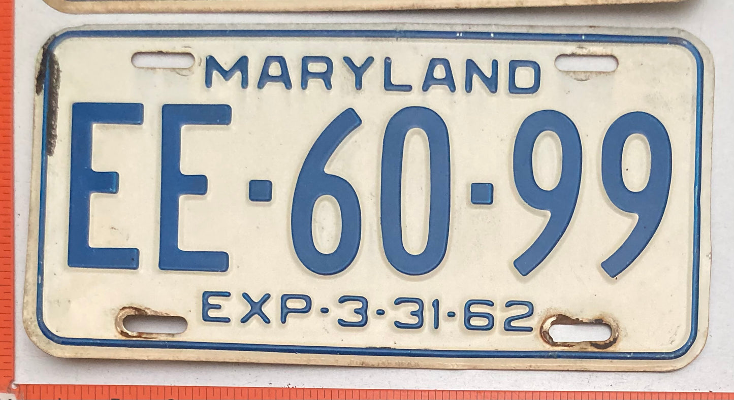 1962 Maryland #EE-60-99 Passenger License Plate PAIR