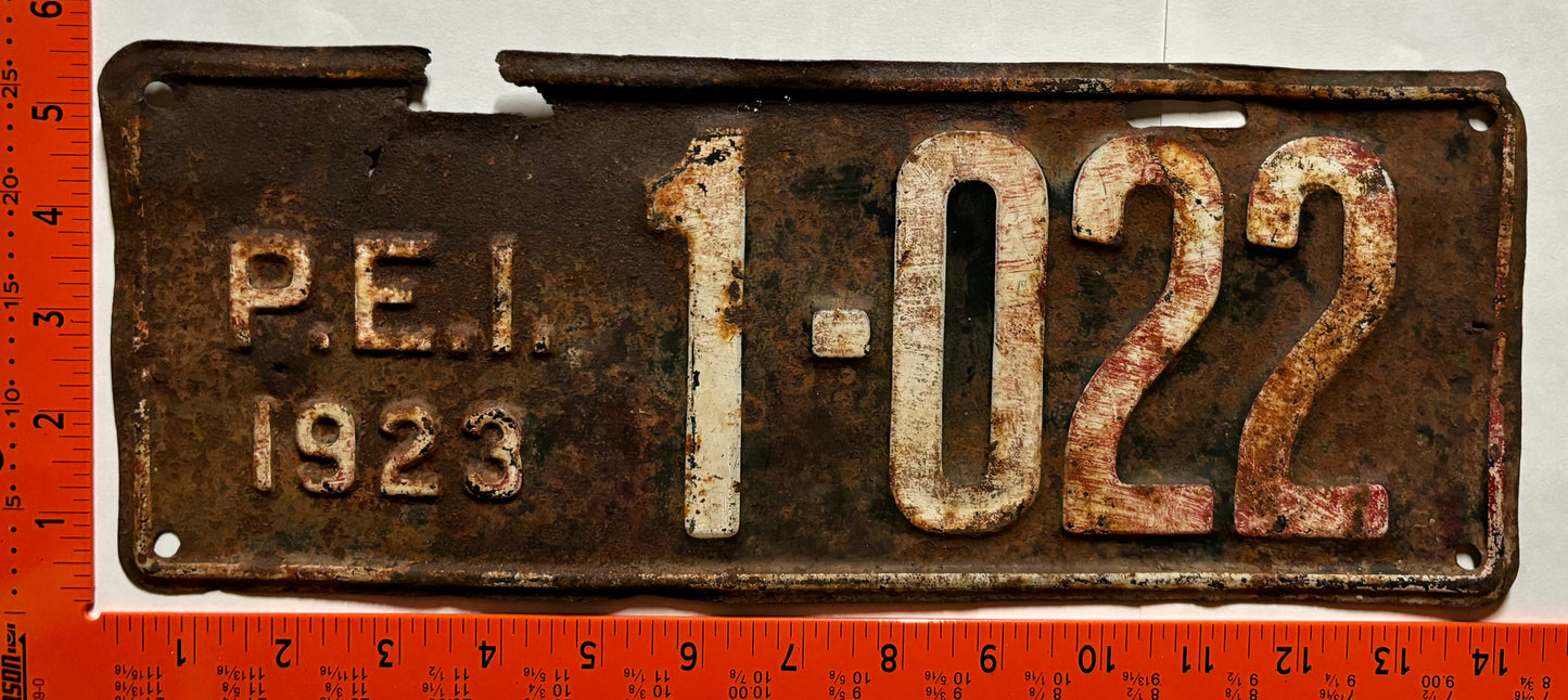 1923 Prince Edward Island #1-022 Passenger License Plate