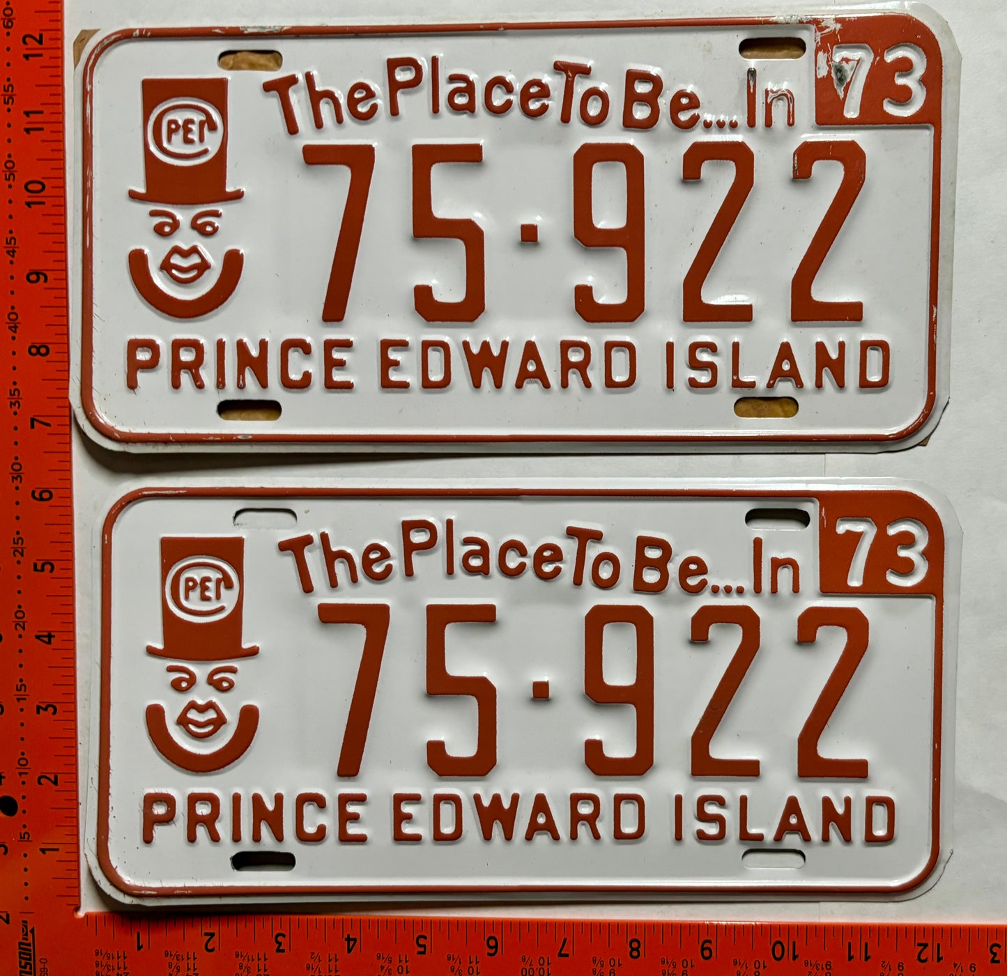1973 Prince Edward Island #75-922 Passenger License Plate Pair