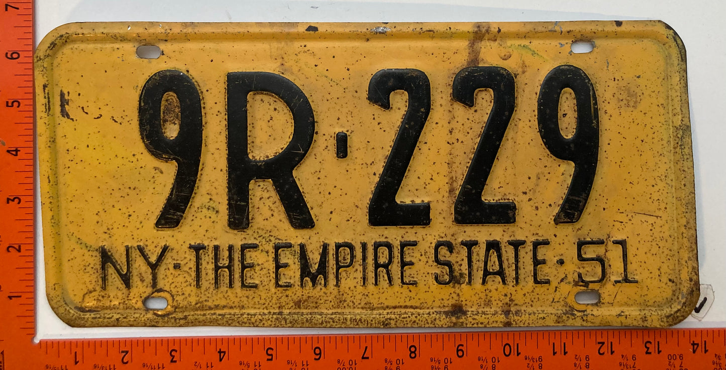 1951 New York #9R-229 Passenger License Plate