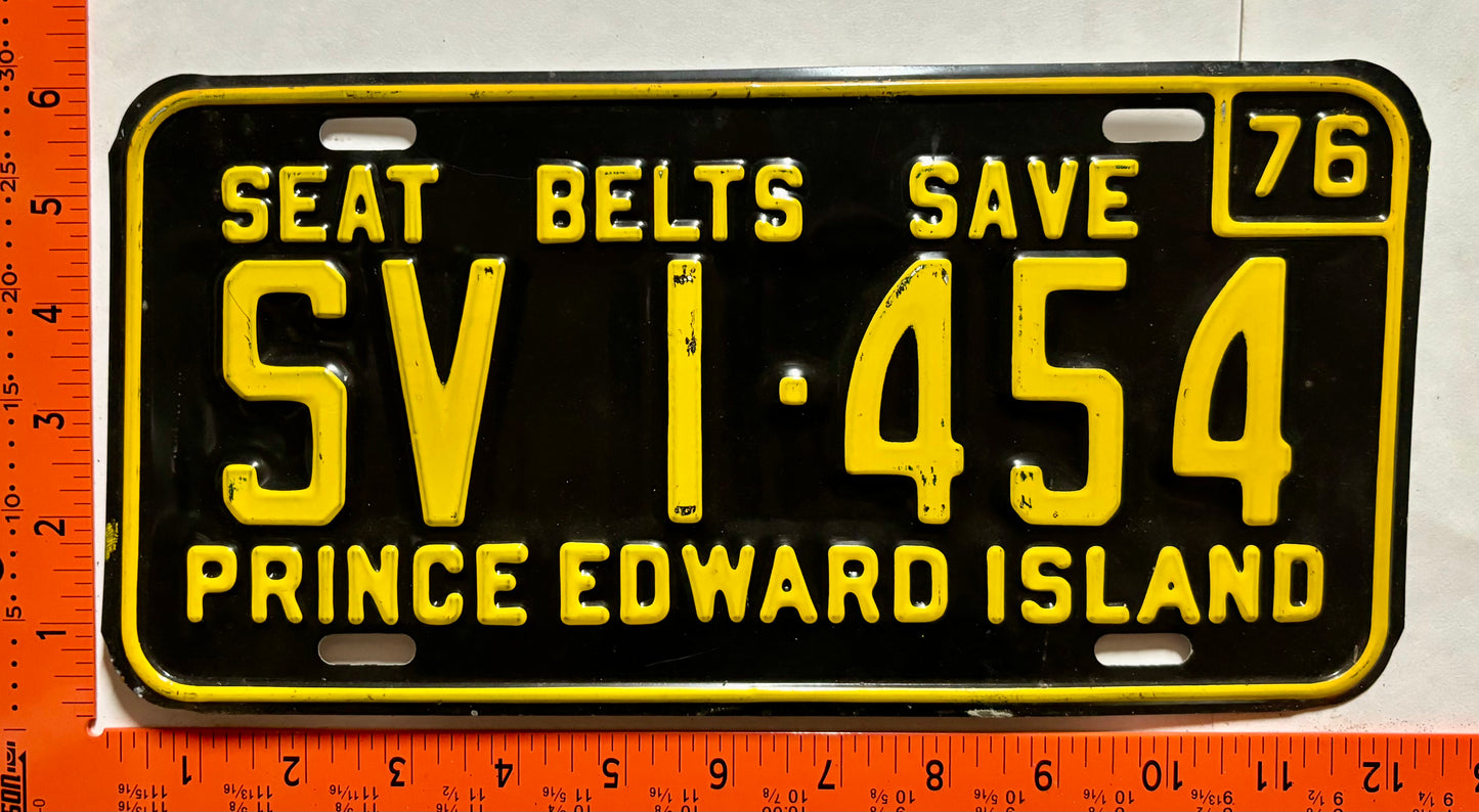 1976 Prince Edward Island #SV1-454 Service Vehicle License Plate