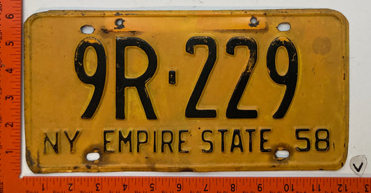 1958 New York #9R-229 Passenger License Plate