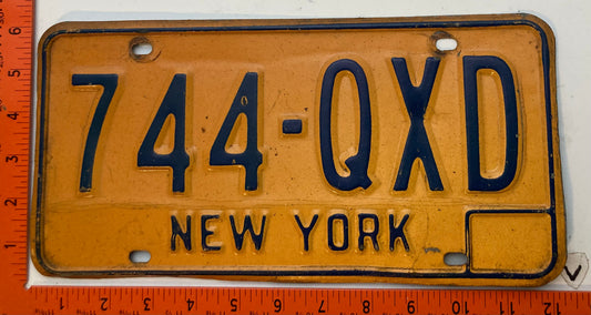 1973 base New York #774-QXD Passenger License Plate