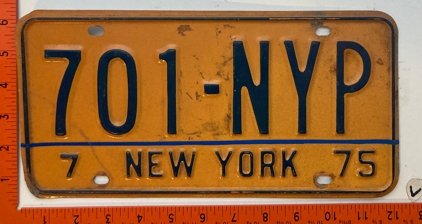 1975 New York #701-NYP New York Press License Plate