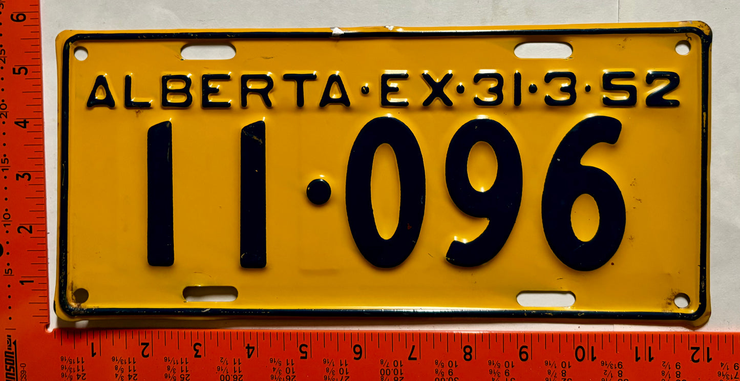 1952 Alberta #11-096 Passenger License Plate