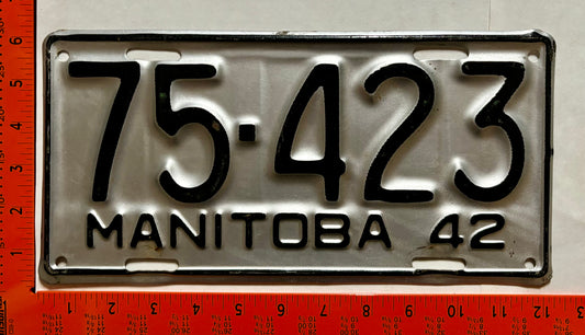 1942 Manitoba #75-423 Passenger License Plate