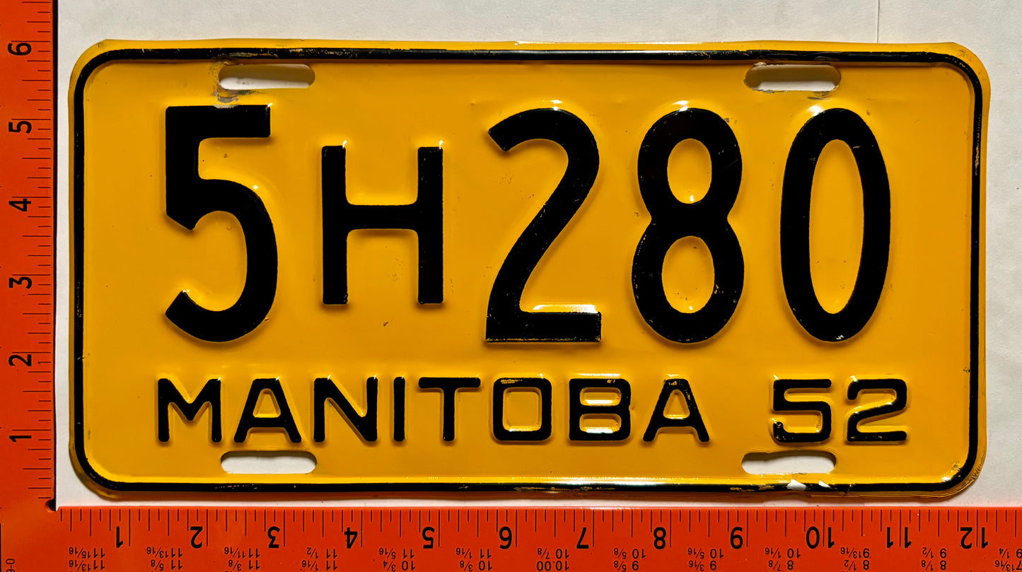 1952 Manitoba #5H280 Passenger License Plate