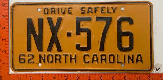 1962 North Carolina #NX-576 Passenger License Plate