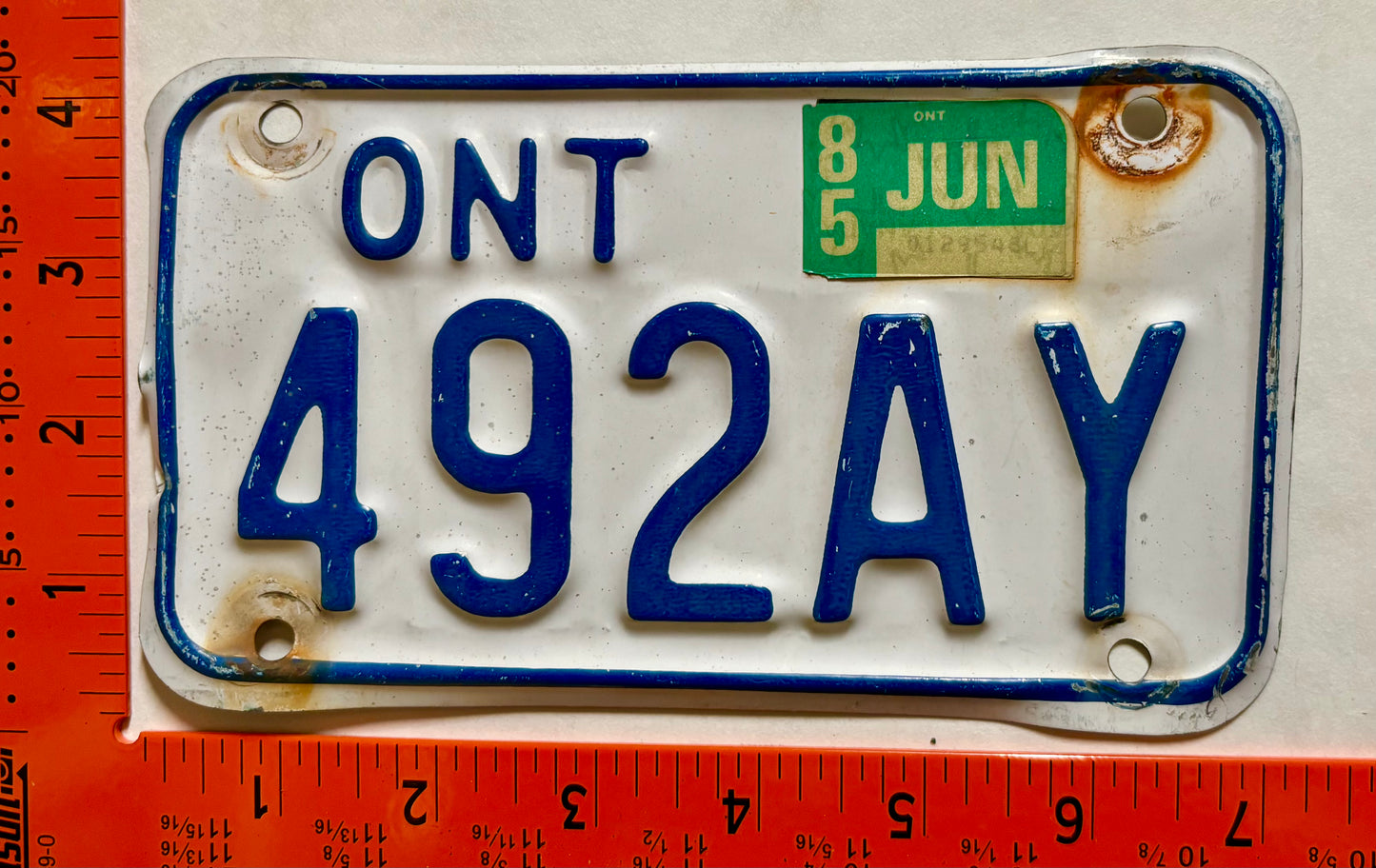 1985 Ontario #492AY Motorcycle License Plate