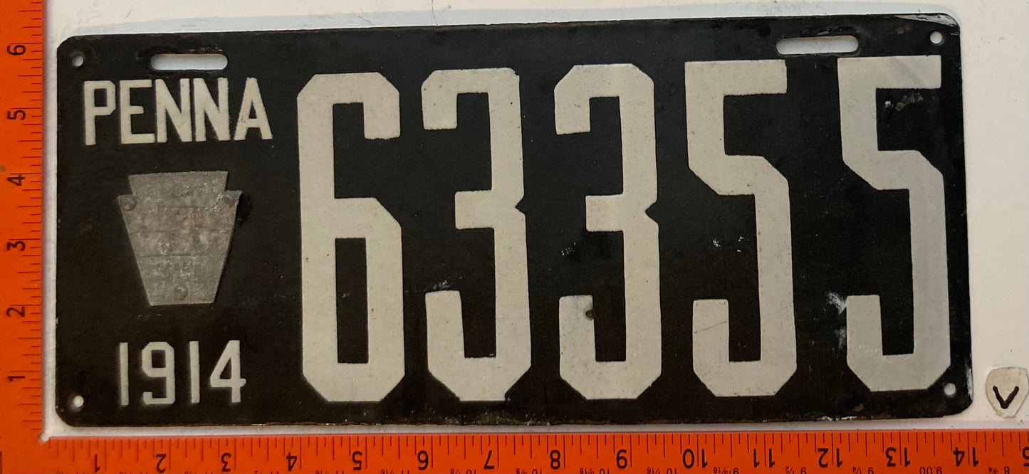 1914 Pennsylvania #6335 Passenger License Plate