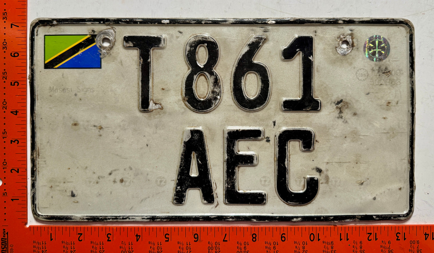 undated Tanzania #T861/AEC Passenger License Plate