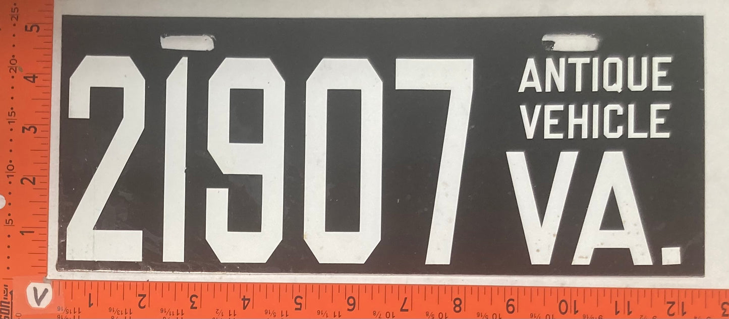Undated Virginia #21907 Passenger License Plate (Antique Vehicle)
