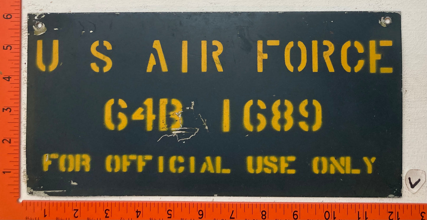 Undated U.S. Air Force #G4B 1G89 License Plate