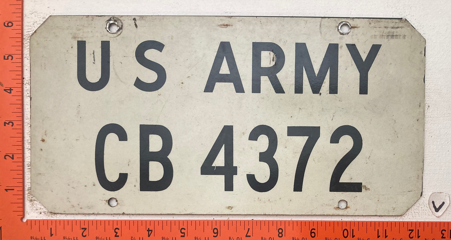 Undated U.S. Army #CB 4372 License Plate